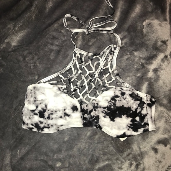Hollister Other - Hollister Swim top